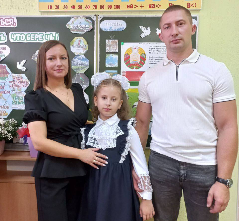 Они строят храм любви