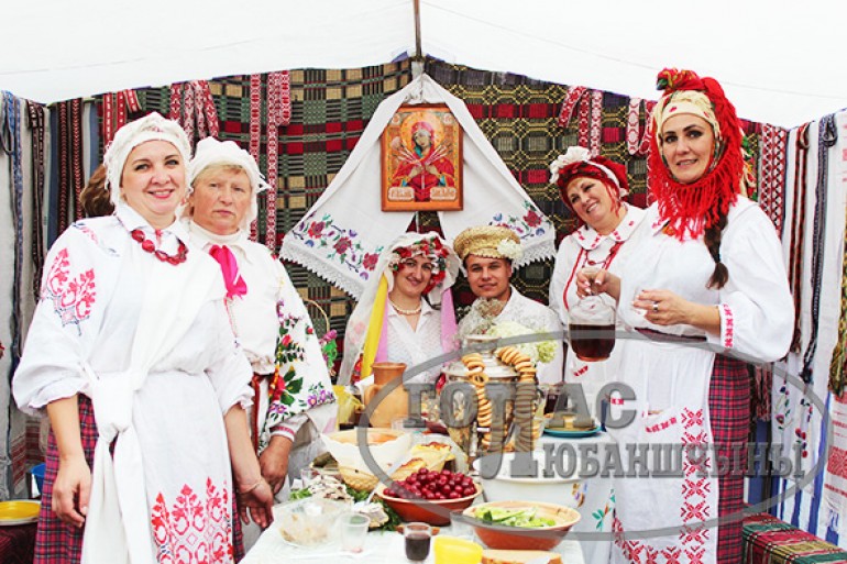 Любанчане адзначылі Дзень Незалежнасці
