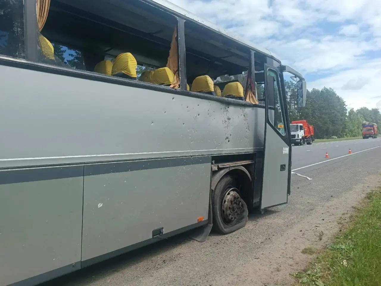 Трагедия на трассе: ВСУ атаковали беспилотником автобус с детской футбольной командой из Беларуси