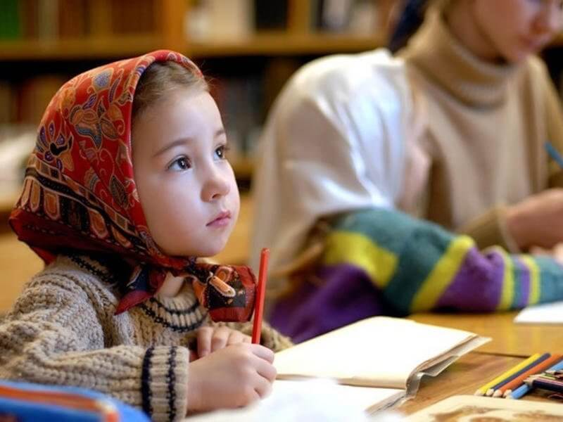 Авторская колонка: Нужно ли духовное воспитание современным детям? 