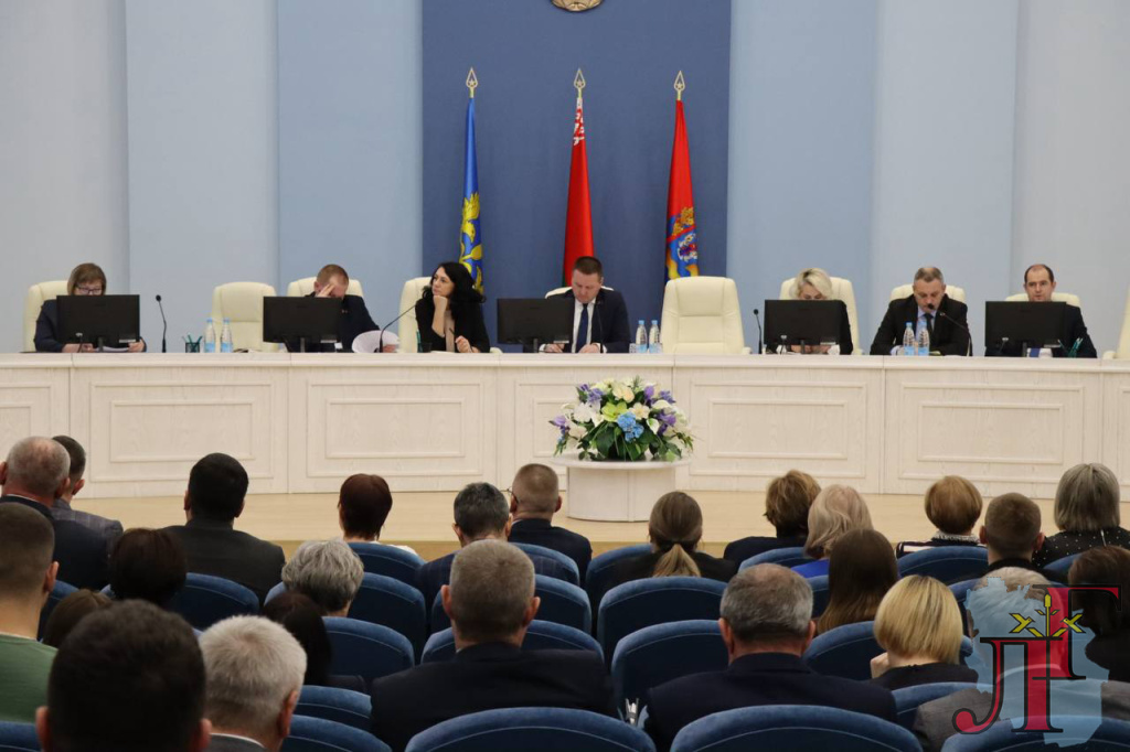 Приоритеты Послания Президента и программы ВНС: разъяснения председателя Любанского райисполкома