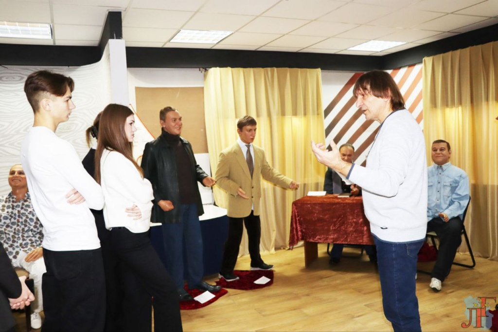 photo_2025-12-03_10-14-33 (2).jpg